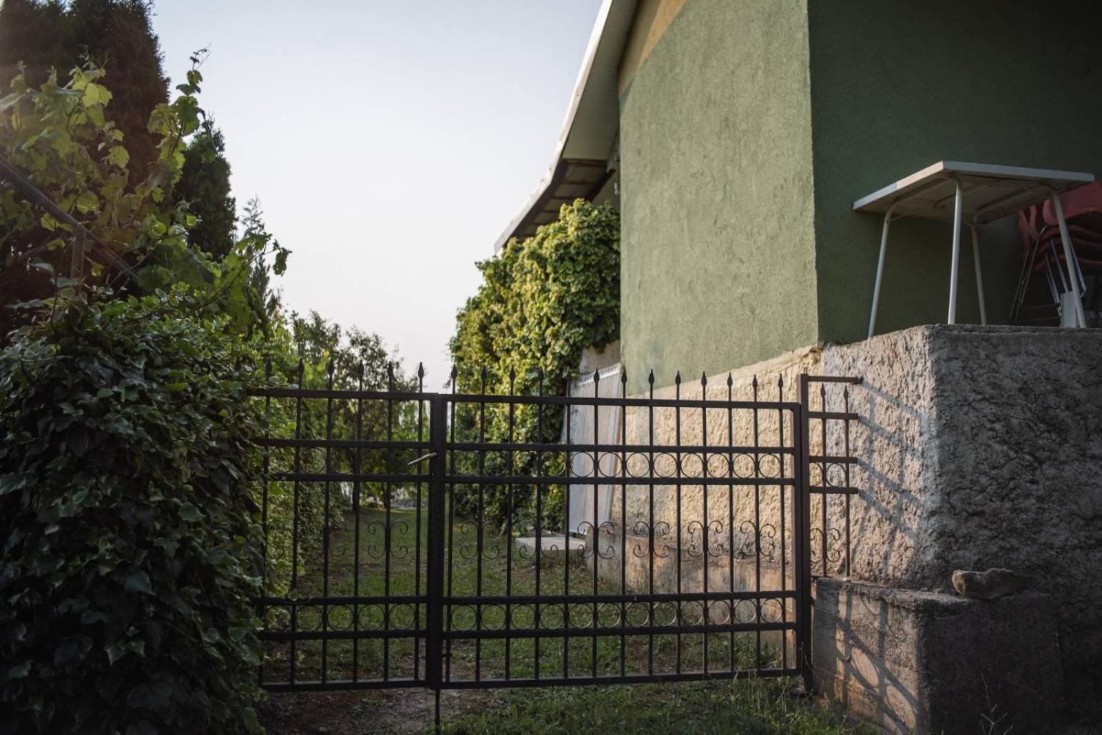 Vacation Home Rot オフリド エクステリア 写真