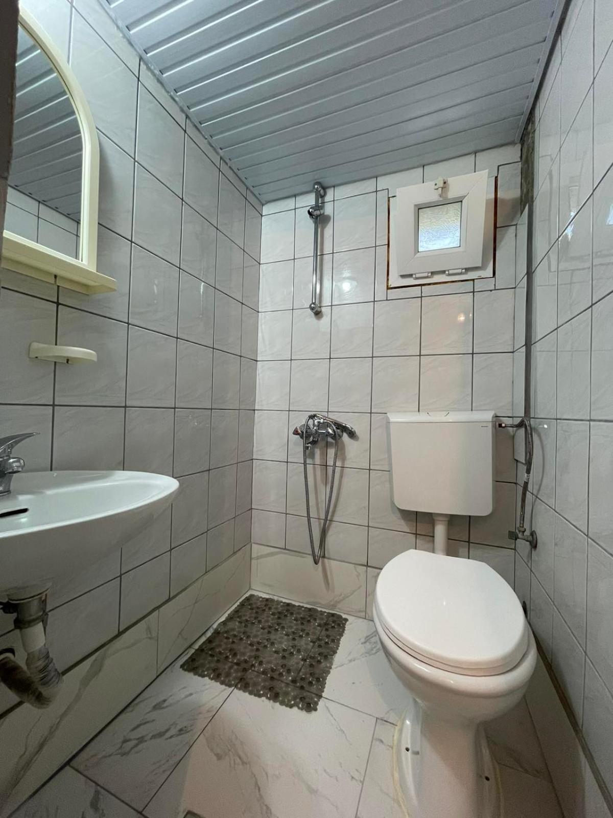 Vacation Home Rot オフリド エクステリア 写真