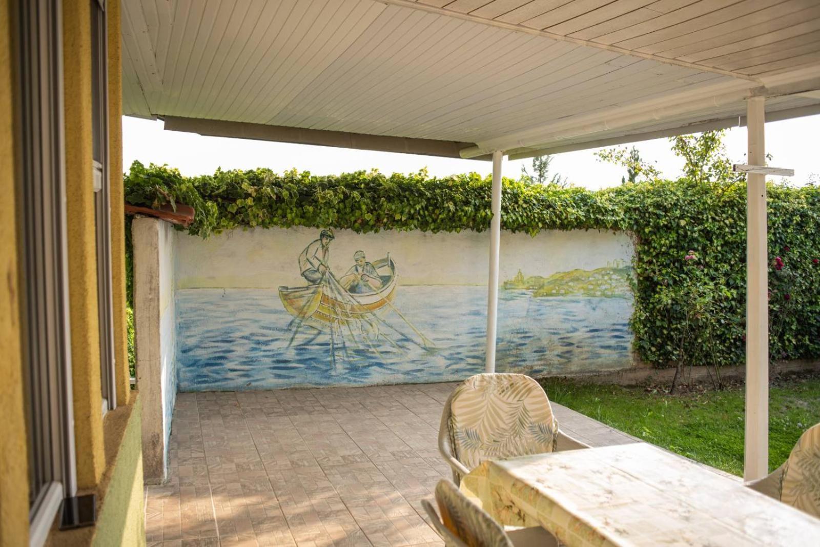Vacation Home Rot オフリド エクステリア 写真